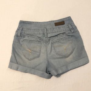 size 7 Junior YMI denim shorts. Waist and butt support.